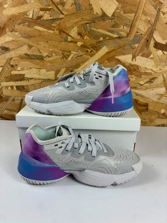 Baskets Adidas D.O.N. Issue 4 J – Chaussures Basketball Enfant – 36