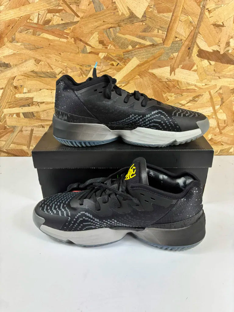 Baskets Adidas D.O.N. Issue 4 – Chaussures Basketball Homme – 42.