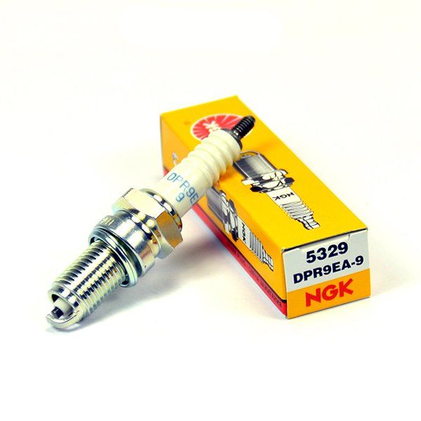 Bougie NGK DPR9EA-9 standard moto Triumph Tiger 900 Yamaha TDM 850 Honda CB1300