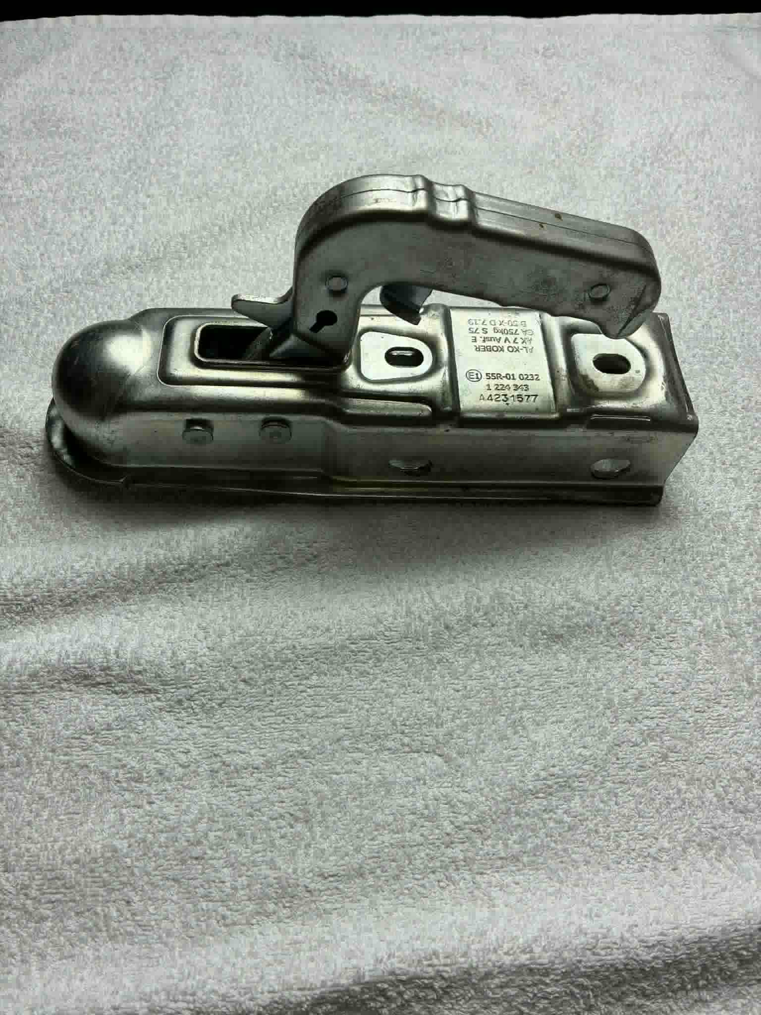 Attelage remorque AL-KO 750kg carré 50 AK7H galvanisé pour tube 50 réf 1224339