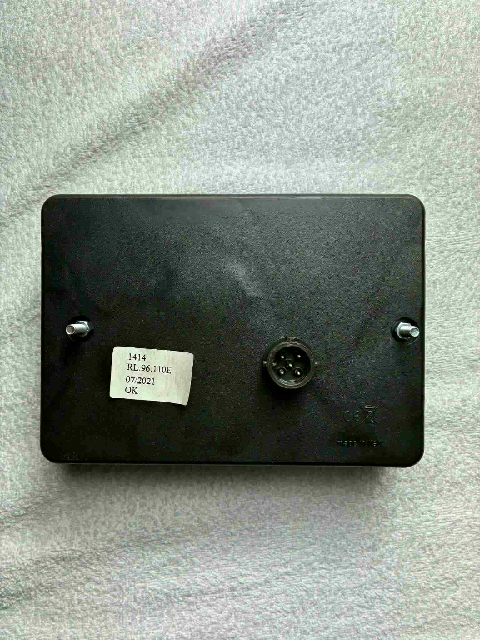 Feu arrière gauche 6 fonctions 190 mm pour remorques ERDE et Feu Vert