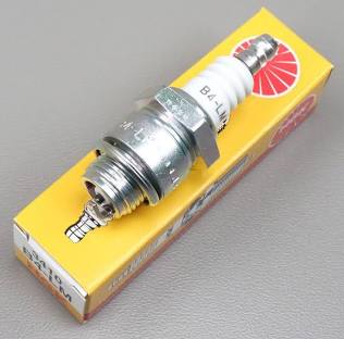 Bougie d’allumage NGK B4LM – Moteur tondeuse, débroussailleuse