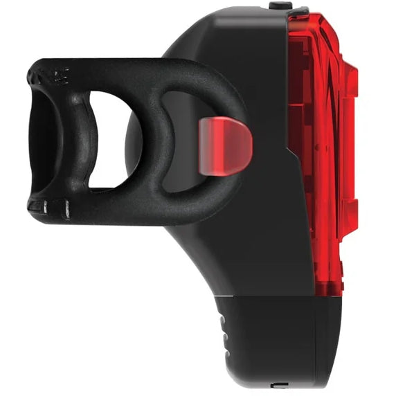 Éclairage arrière vélo Lezyne KTV DRIVE+ Rear USB 40 Lumens Noir